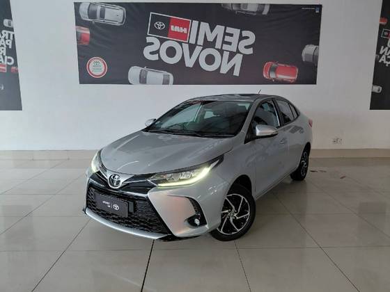 TOYOTA YARIS 1.5 16V FLEX XLS CONNECT MULTIDRIVE TOYOTA YARIS 1.5 16V FLEX XLS CONNECT MULTIDRIVE